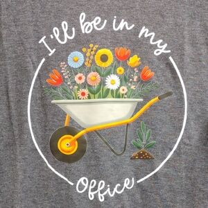 Gray Graphic Gradening T-Shirt